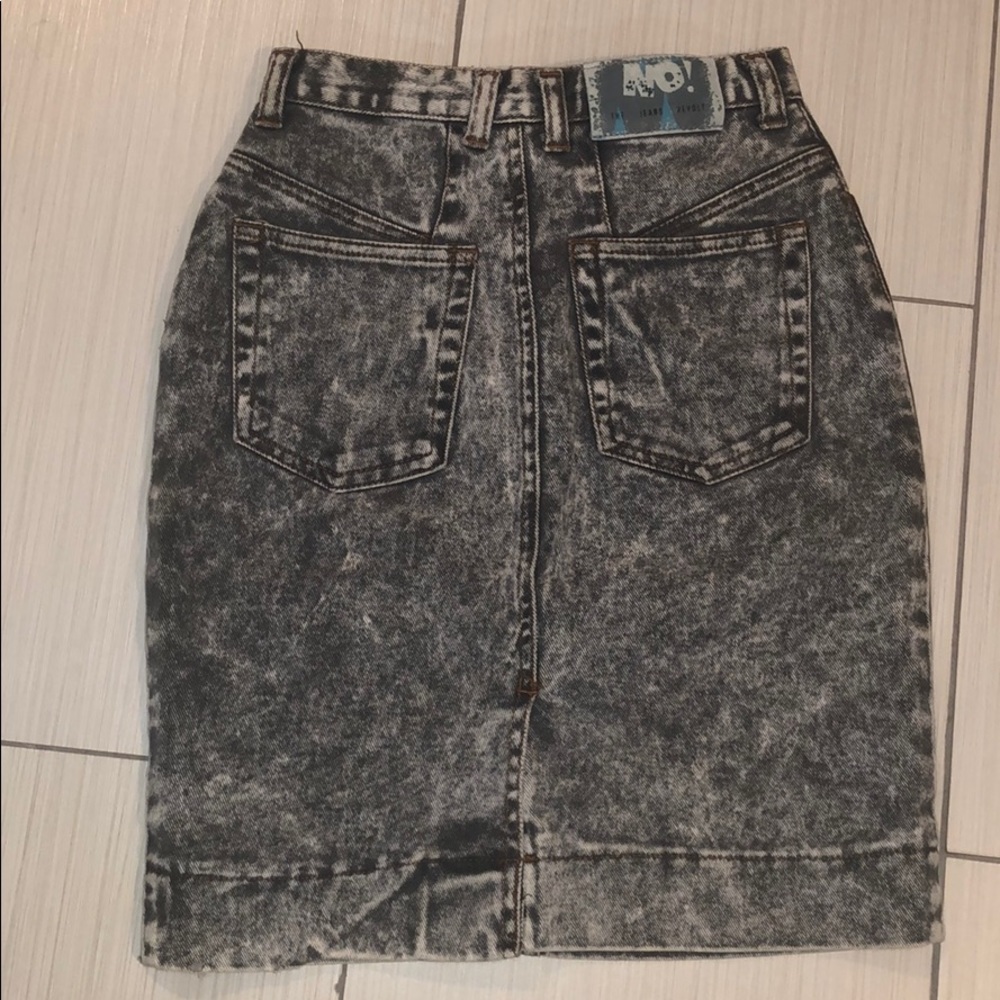 No! The jeans revolt - Vintage acid washed skirt